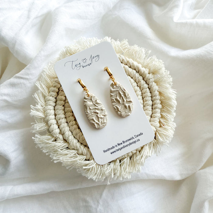 Lindsay Dangle Earrings | Ivory Leaf Print