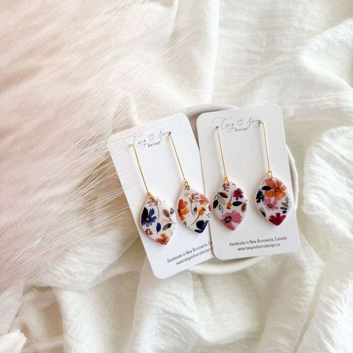 Daisy Drop Dangle Earrings |Fall Foliage
