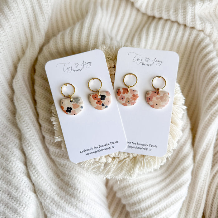 Cindy Dangle Earrings| Neutral Ditsy Florals