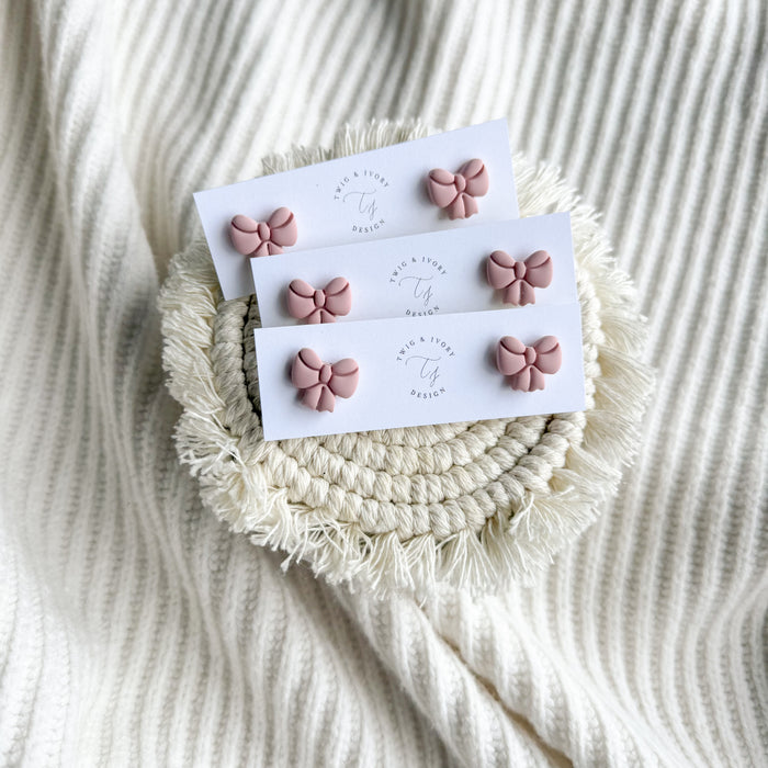 Single Bow | Statement Stud