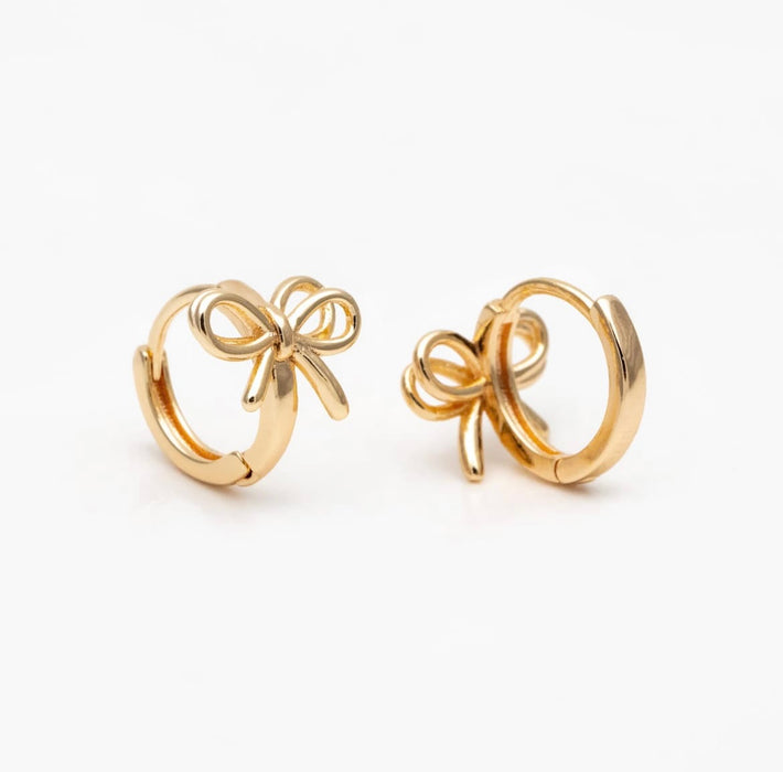 Bow Huggies | Earring Set
