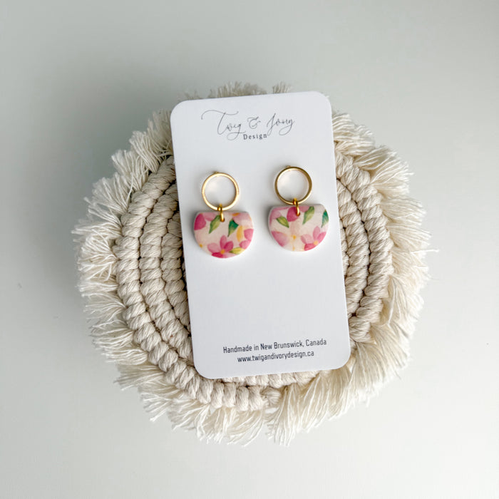 Cindy Dangle Earrings| Island Fuchsia