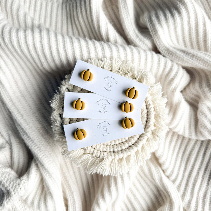 Mini Pumpkin Stud Earrings | Single Pack