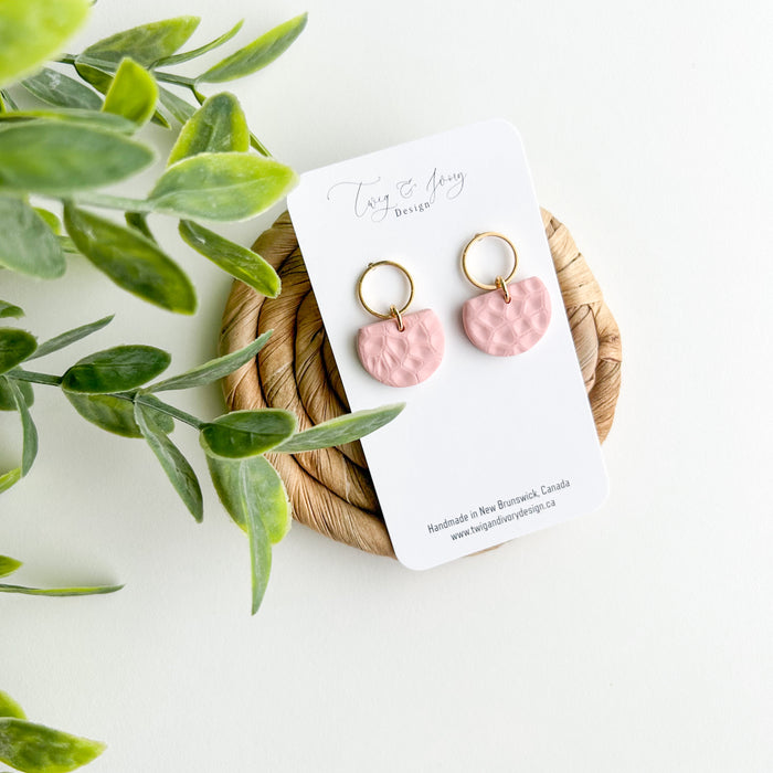 Cindy Dangle Earrings| Hammered Texture Light Pink